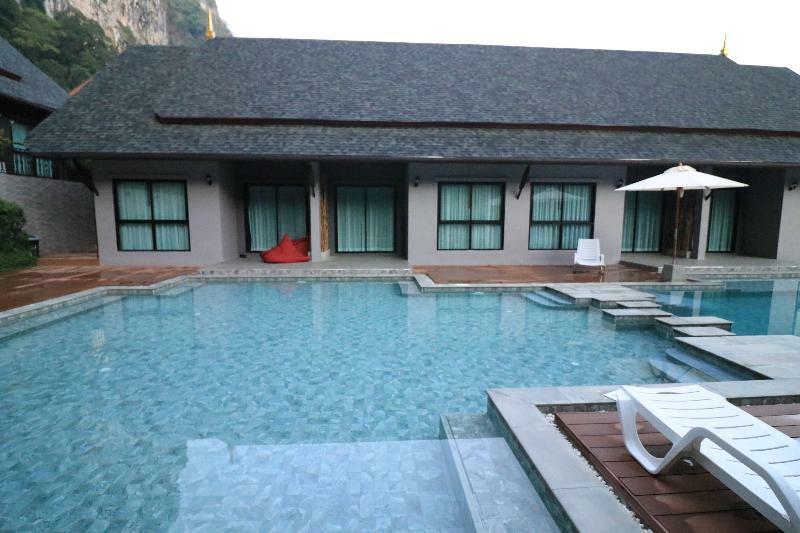 The Scene Cliff View Villas By Swiss-Belhotel Krabi Ngoại thất bức ảnh